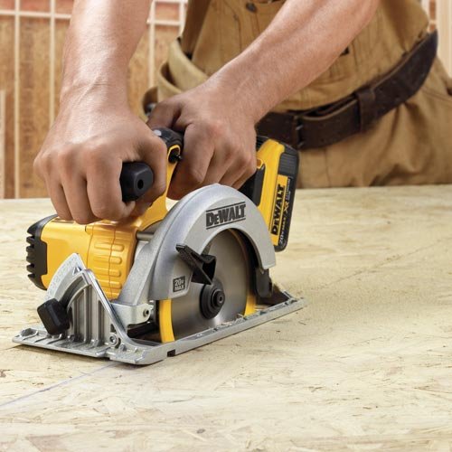 20V MX CIRC SAW 6-1/2 TO